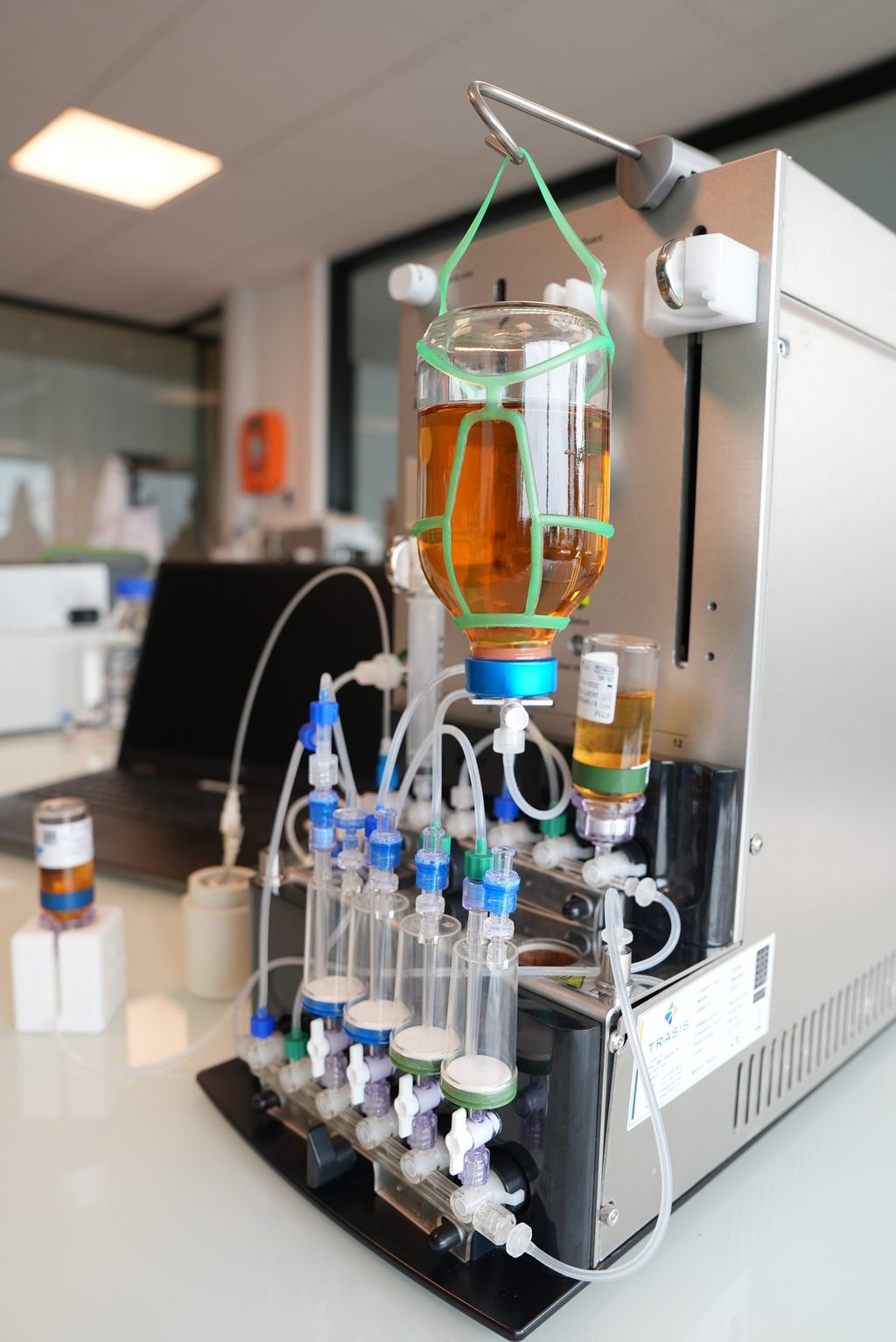 Sterinow® cassette loaded on a Trasis miniAllinOne synthesizer during sterility test preparation